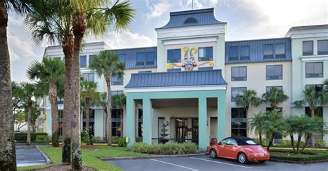 STAYBRIDGE SUITES ORLANDO ROYALE PARC SUITES .
